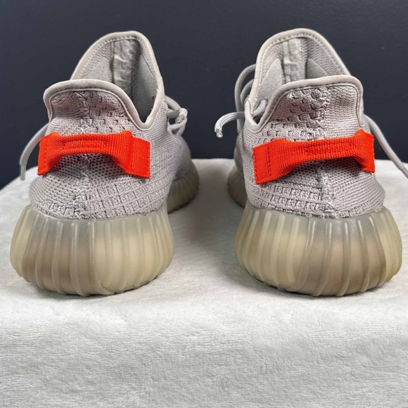 Yeezy Boost 350 V2 “Tail Light” – Men’s Size 12 | W/ Original Box - Picture 5 of 10